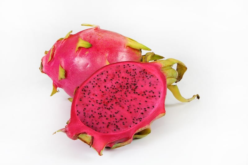 Dragon Fruit Smoothie Bowls